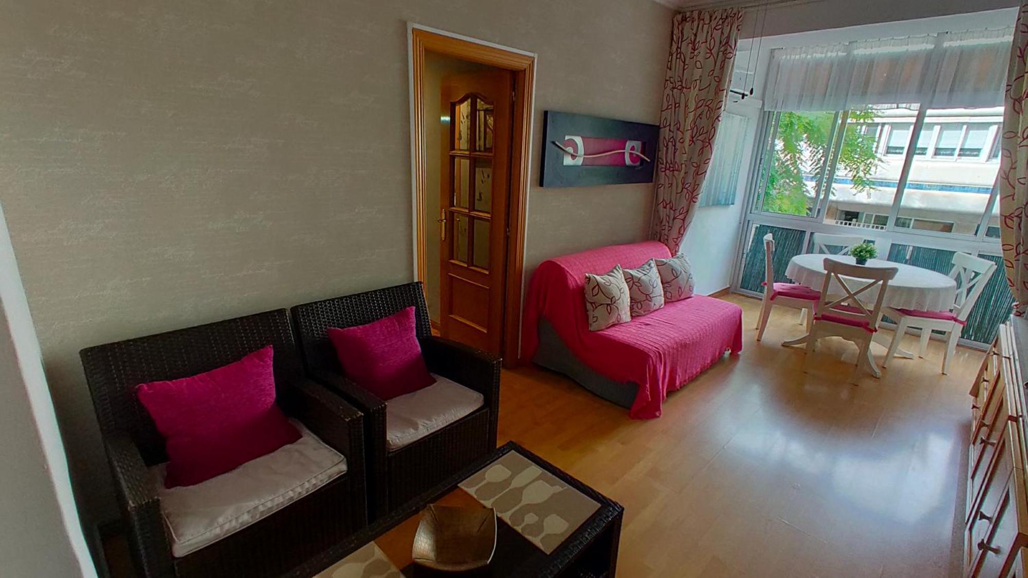 Piso 3 Dormitorios Centro De Torremolinos 11349 Екстериор снимка